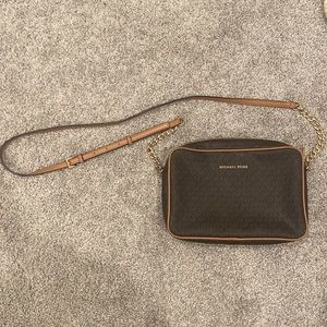 Michael Kors Crossbody Bag